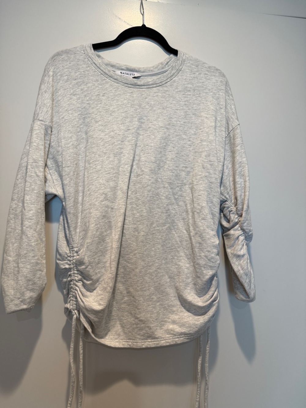 Athleta ruched sweat shirt